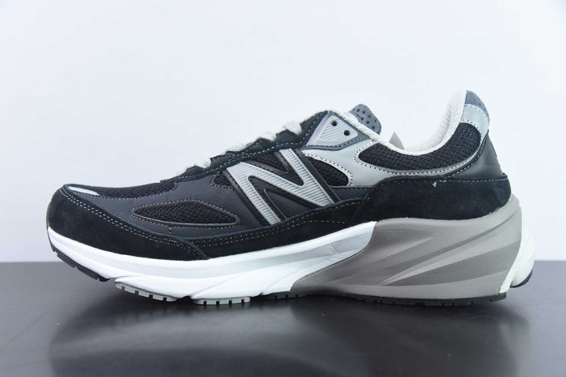 Tênis New Balance USA M990V6 M990BK6