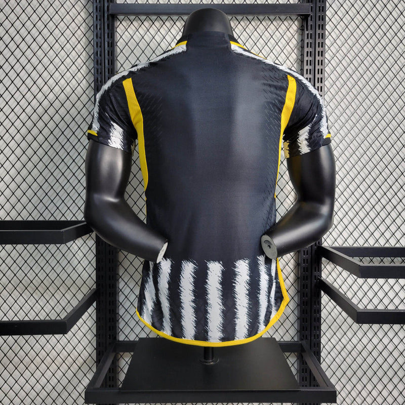 Camisa Juventus I 23/24 Preta e Branca - Adidas - Masculino Jogador