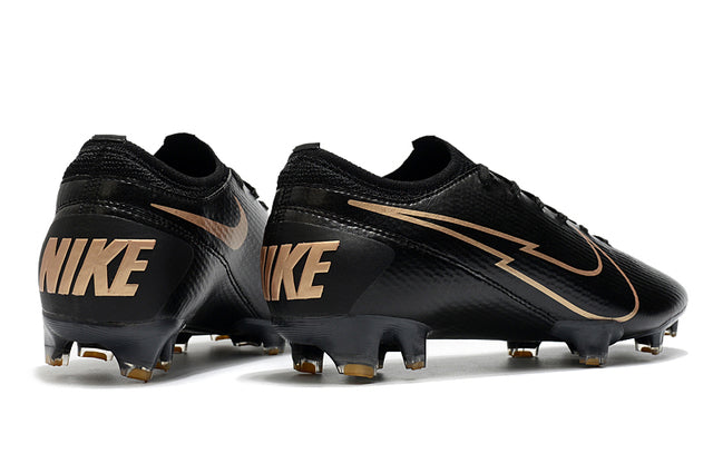 Chuteira Campo Nike Mercurial Vapor 13 Elite FG Black/Gold - Low