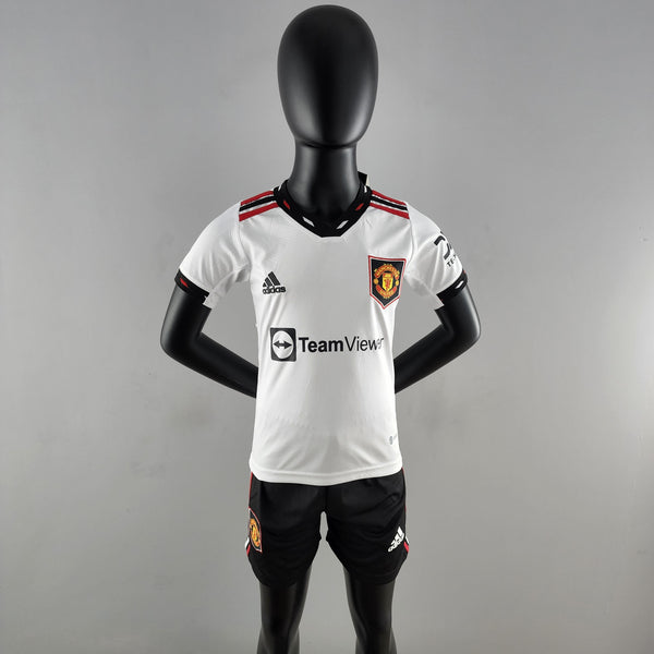 Kit Infantil Manchester United II 22/23 Adidas - Branco