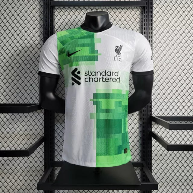 Camisa Liverpool Edição Especial 23/24 - Verde com Branco - Nike - Masculino Jogador